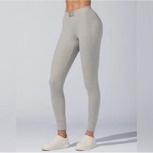 Heroine Sport Rib Lounge Legging Size Small Grey Knit Fall Winter Athleisure EUC